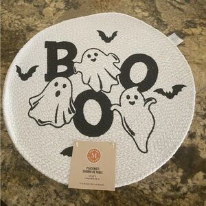 Martha Stewart BOO Ghosts White Round placemat set of 4 Brand new